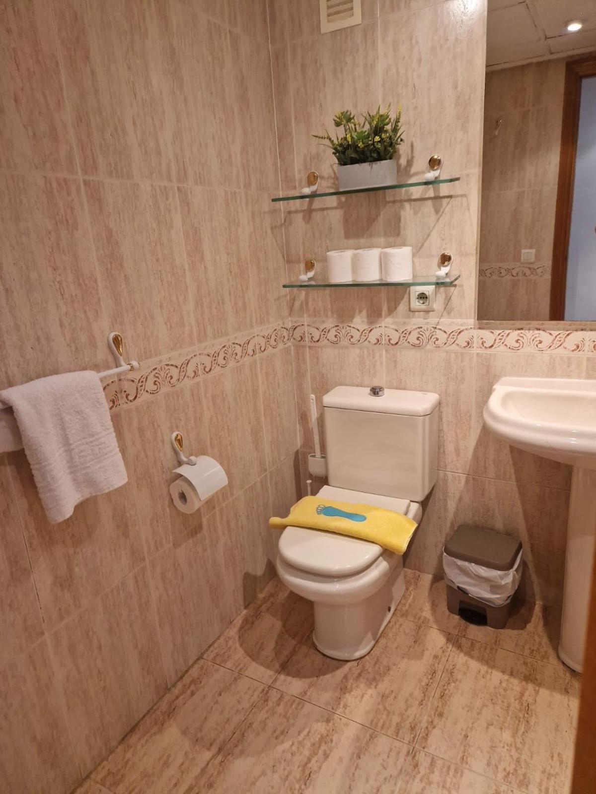 Apartamento Primera Linea De Playa Patacona บาเลนเซีย ภายนอก รูปภาพ