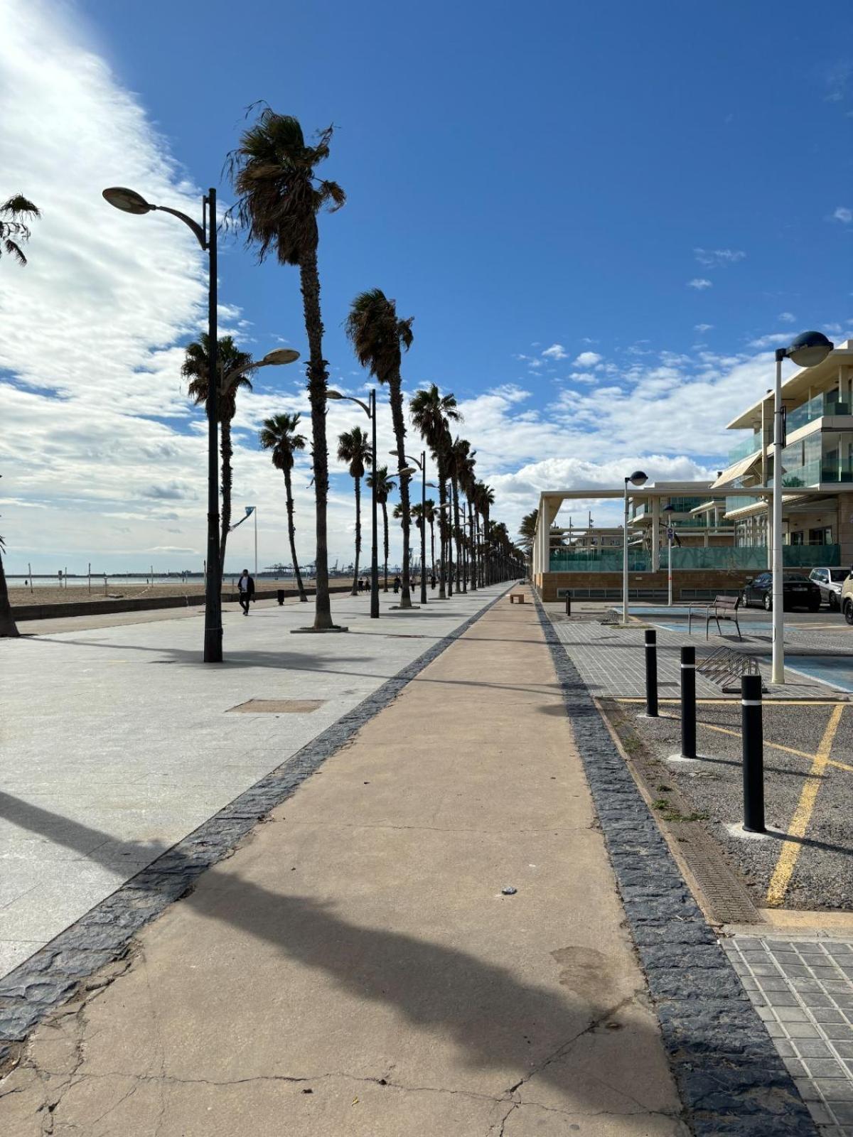 Apartamento Primera Linea De Playa Patacona บาเลนเซีย ภายนอก รูปภาพ